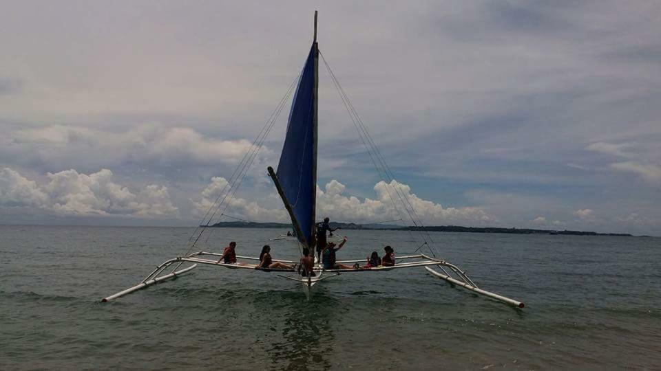 Hangout Beach Resort Caticlan Eksteriør billede