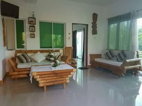 Hangout Beach Resort Caticlan Eksteriør billede